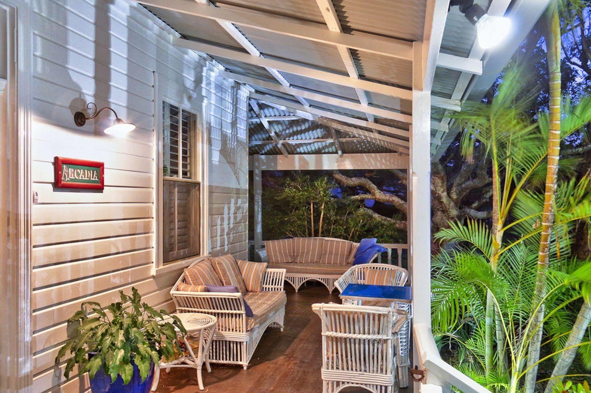 Arcadia House Ξενοδοχείο Μπάιρον Μπέι Εξωτερικό φωτογραφία